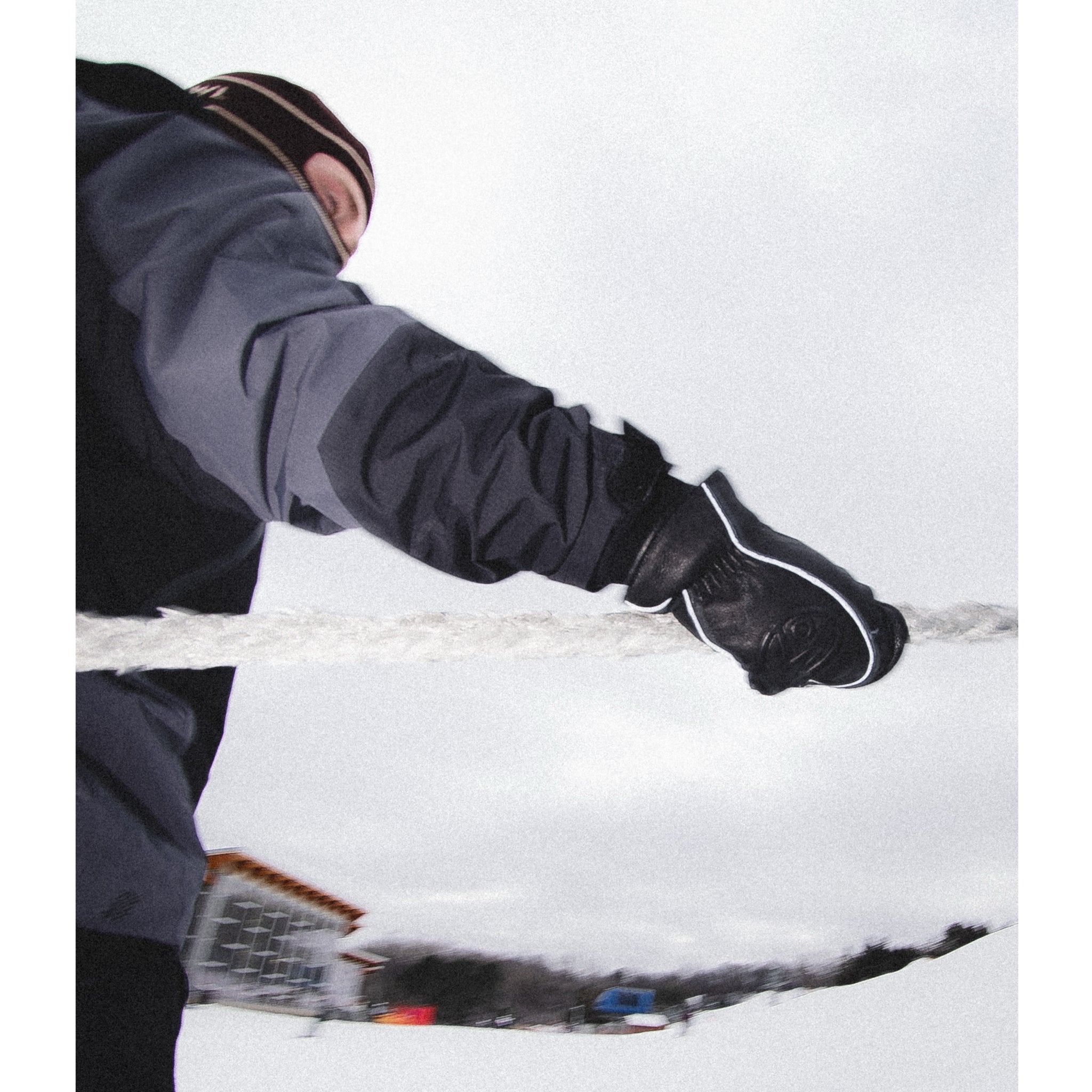 PUBLIC + HOWL HIGHLAND MITT