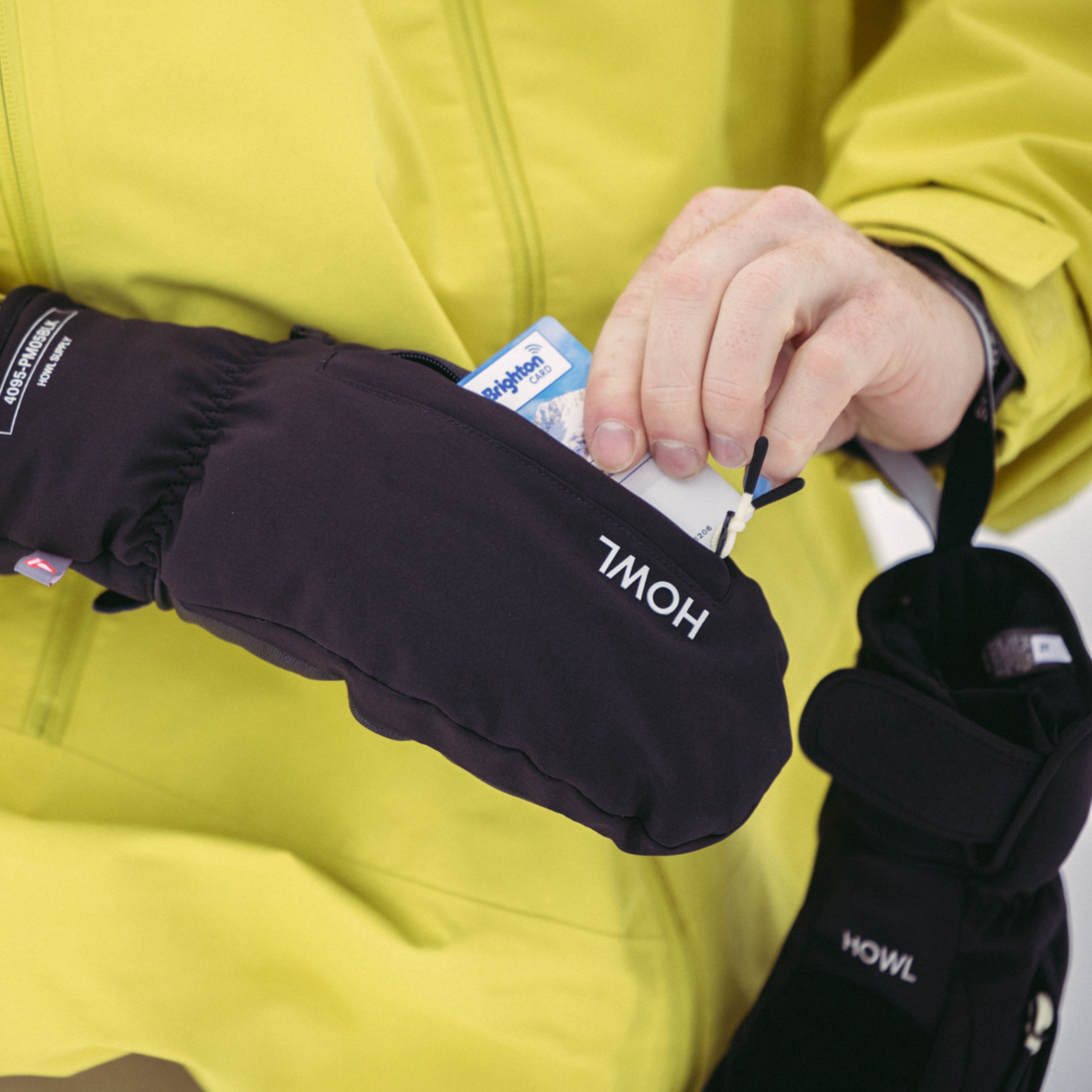 POCKET MITT – HOWL SUPPLY