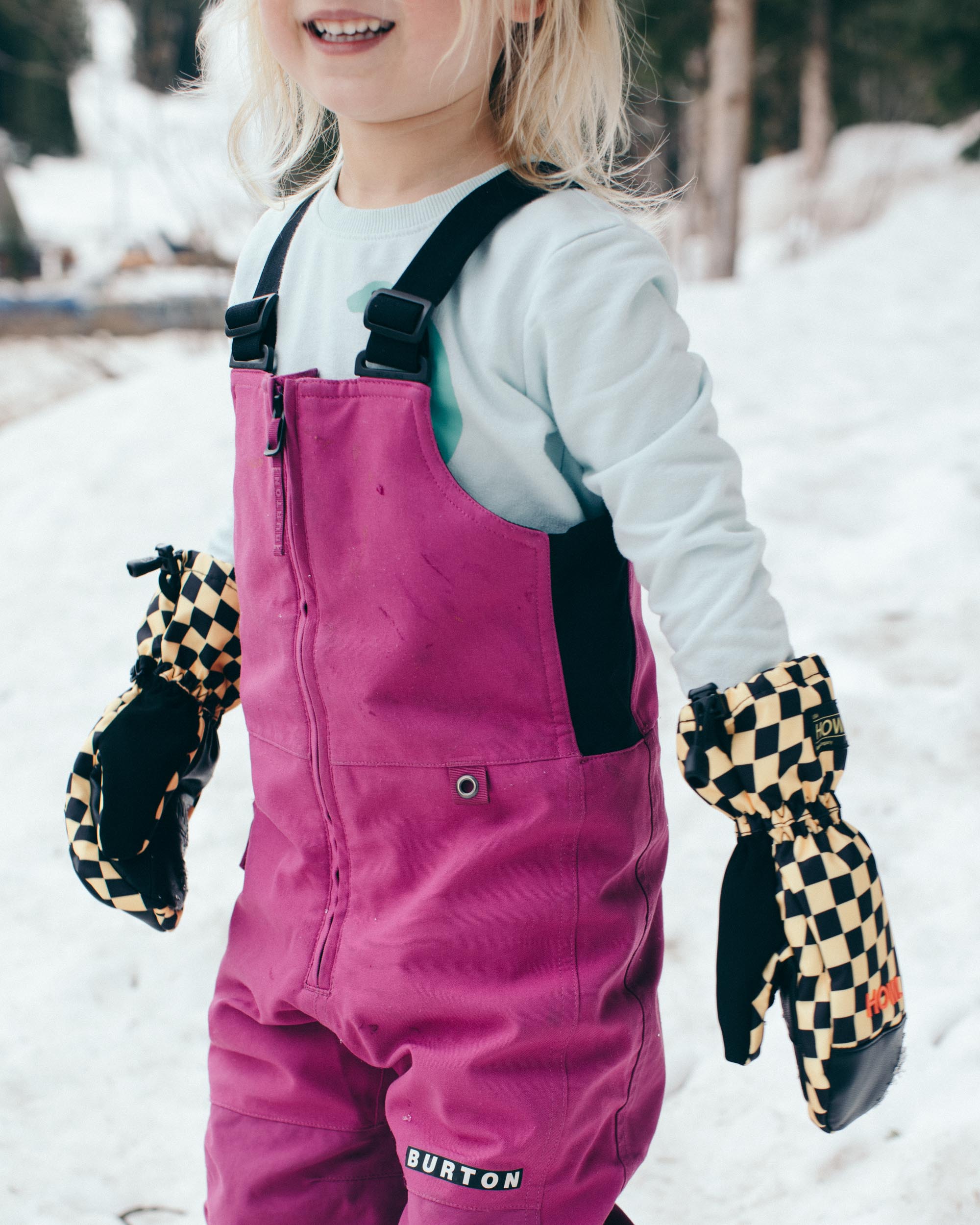 YOUTH TEAM MITT – HOWL SUPPLY