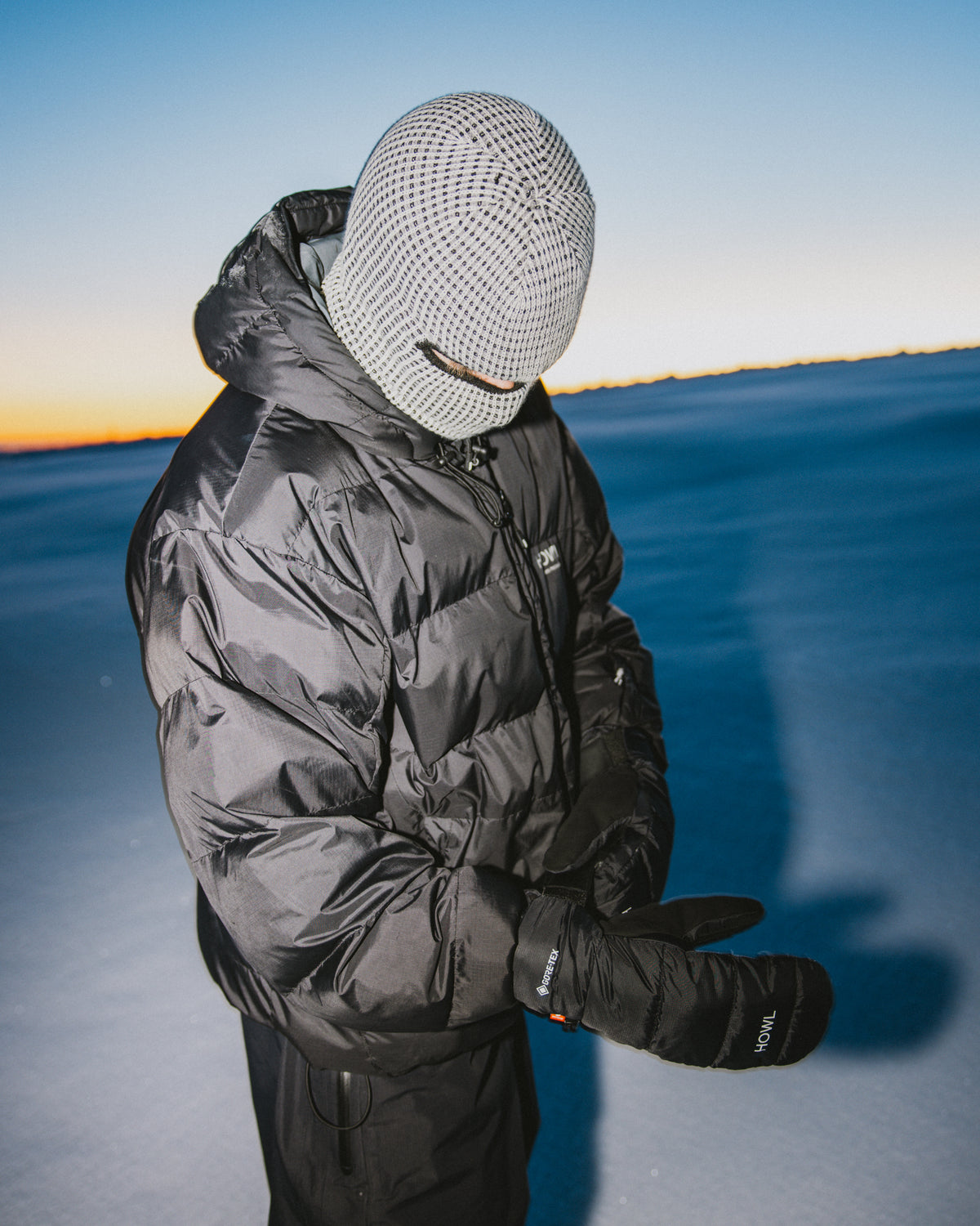 DOWN GORE-TEX® MITT