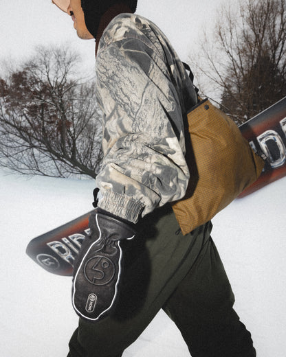 PUBLIC + HOWL HIGHLAND MITT