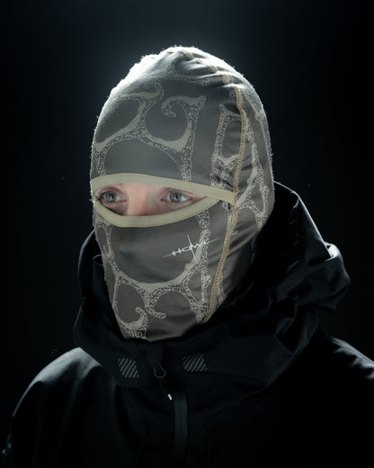 (HUGO) LEGACY FACEMASK