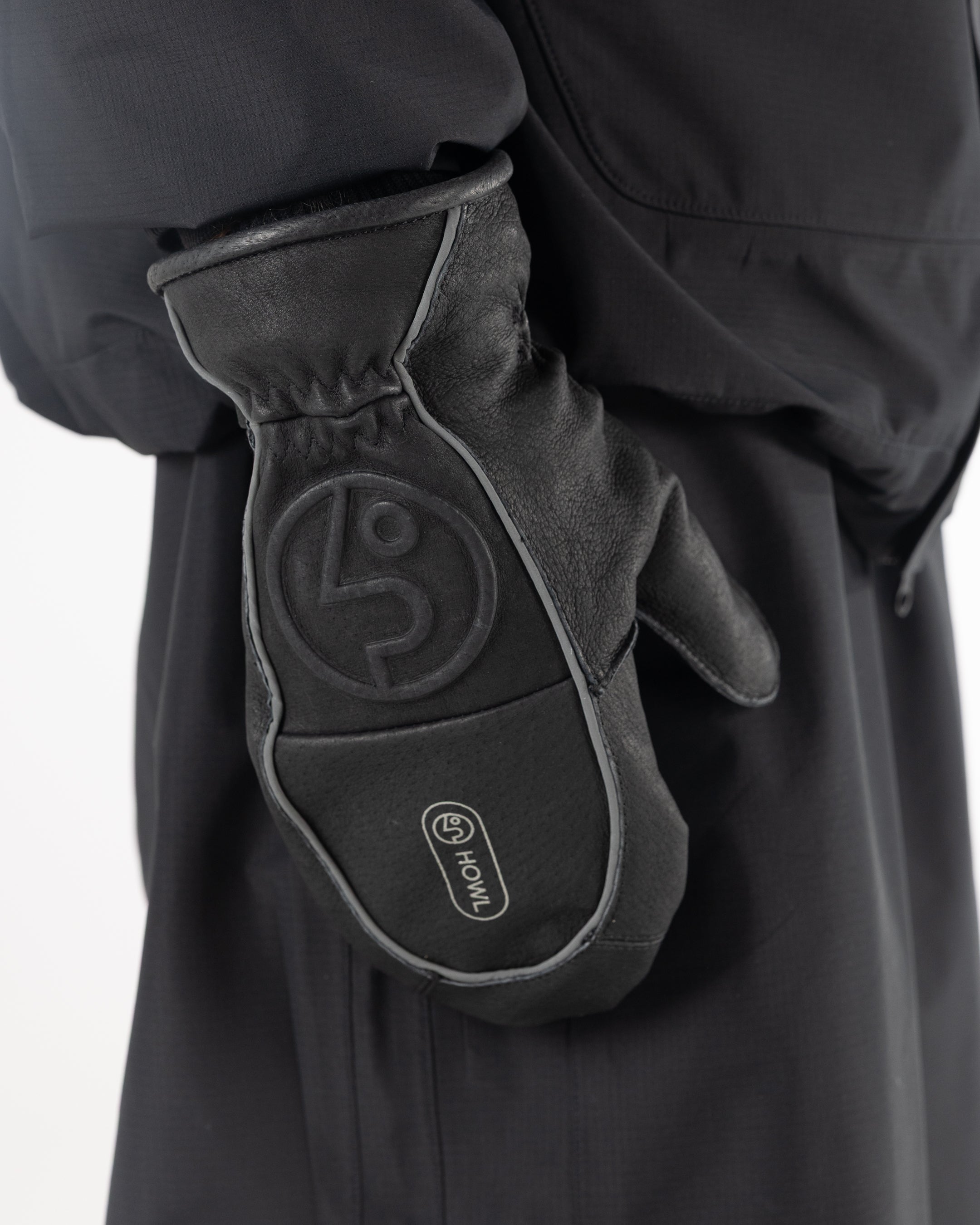 PUBLIC + HOWL HIGHLAND MITT – HOWL SUPPLY